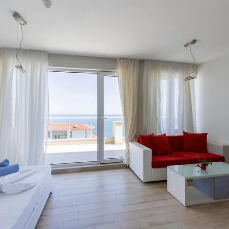 فندق Apolonis 3*