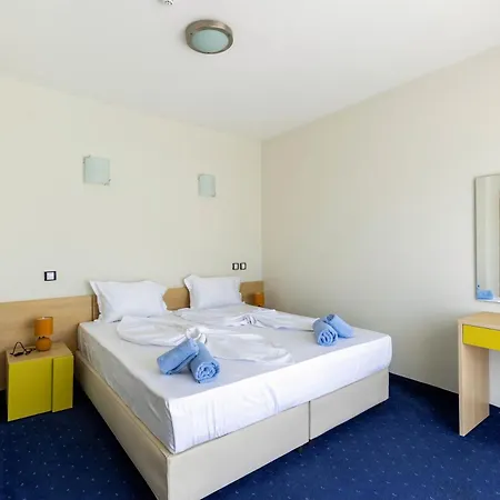 Apolonis Hotel 3*