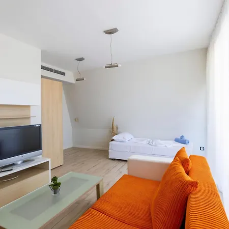 Apolonis Hotel