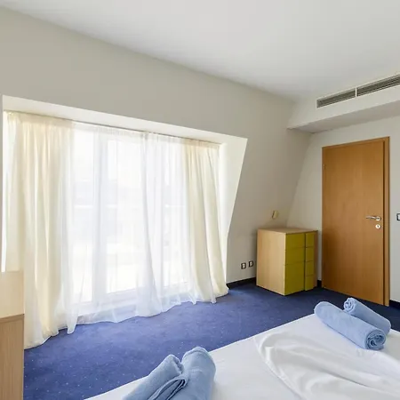 Apolonis Hotel 3*